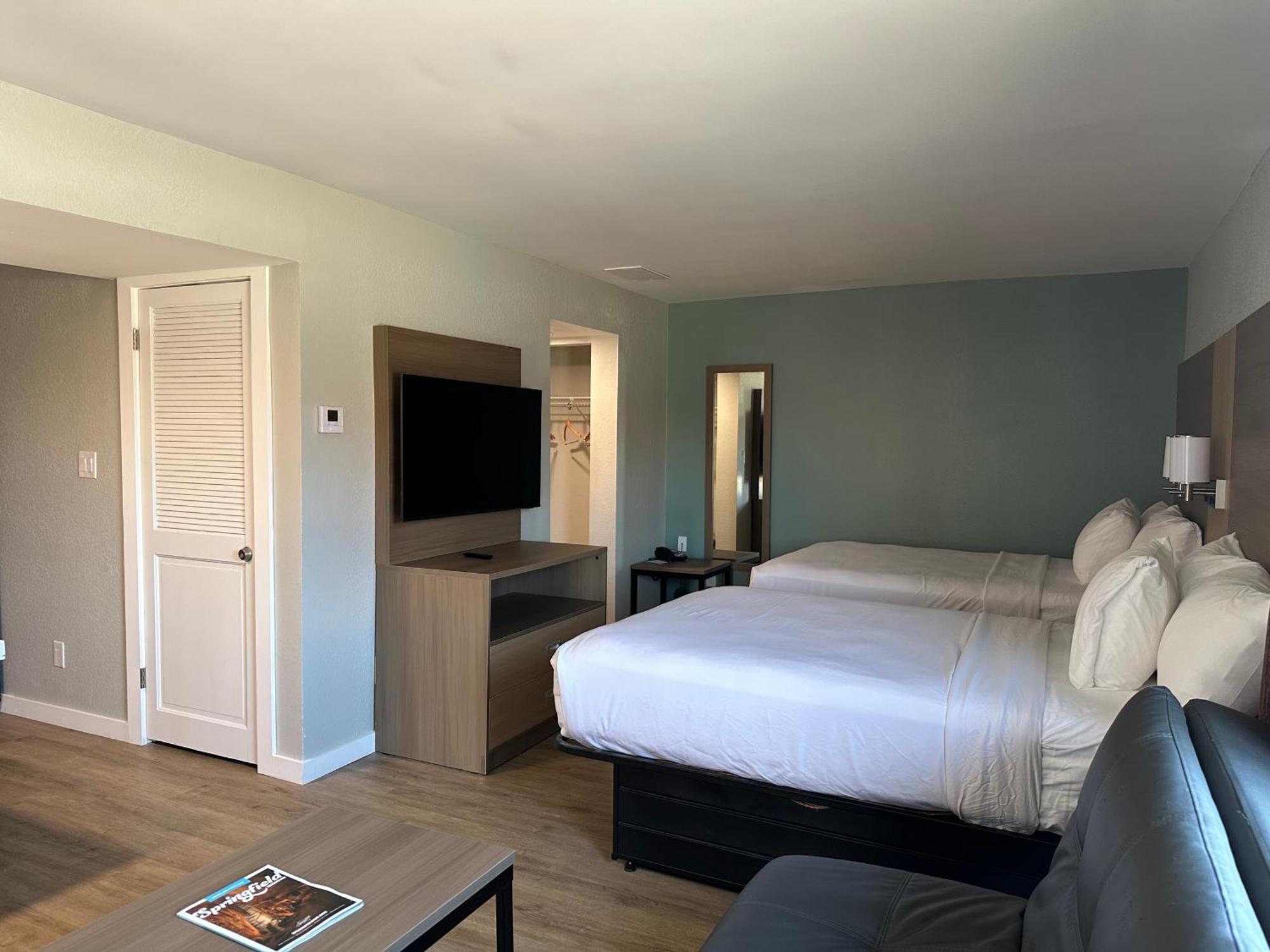 Mainstay Suites Springfield South - Battlefield Rd Экстерьер фото