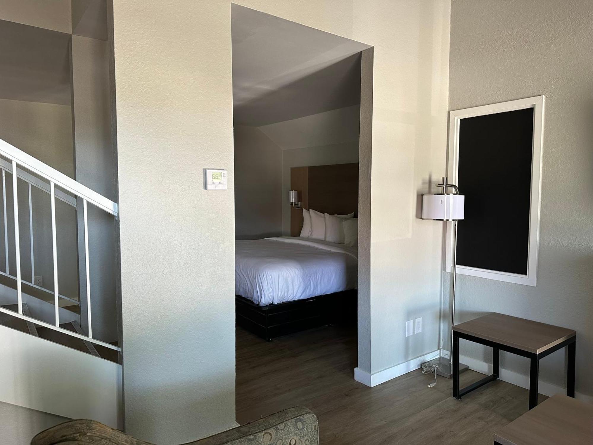 Mainstay Suites Springfield South - Battlefield Rd Экстерьер фото