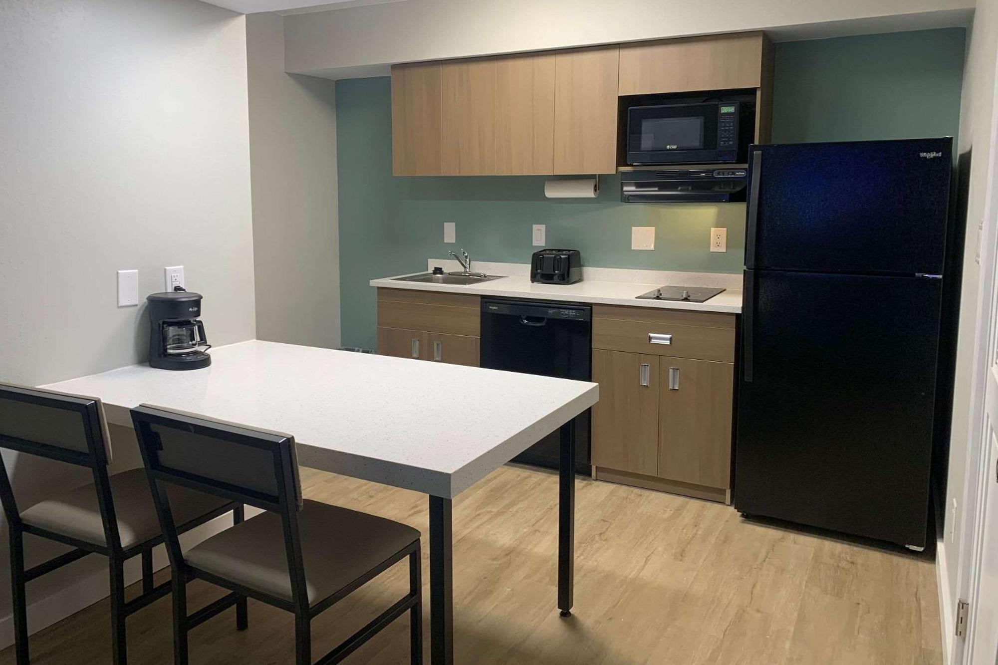 Mainstay Suites Springfield South - Battlefield Rd Экстерьер фото