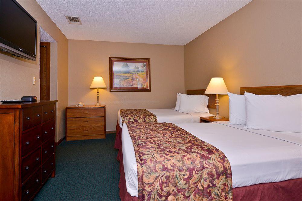 Mainstay Suites Springfield South - Battlefield Rd Экстерьер фото