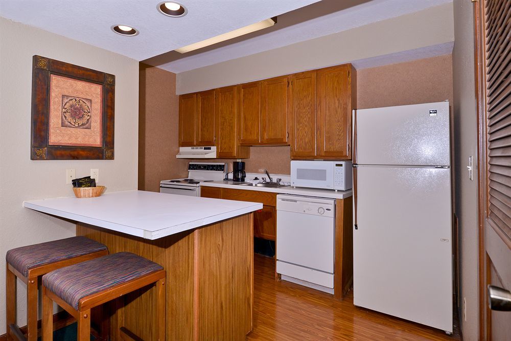 Mainstay Suites Springfield South - Battlefield Rd Экстерьер фото