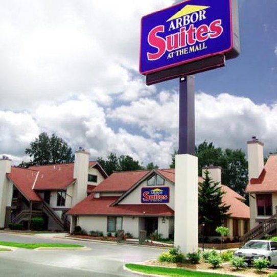 Mainstay Suites Springfield South - Battlefield Rd Экстерьер фото
